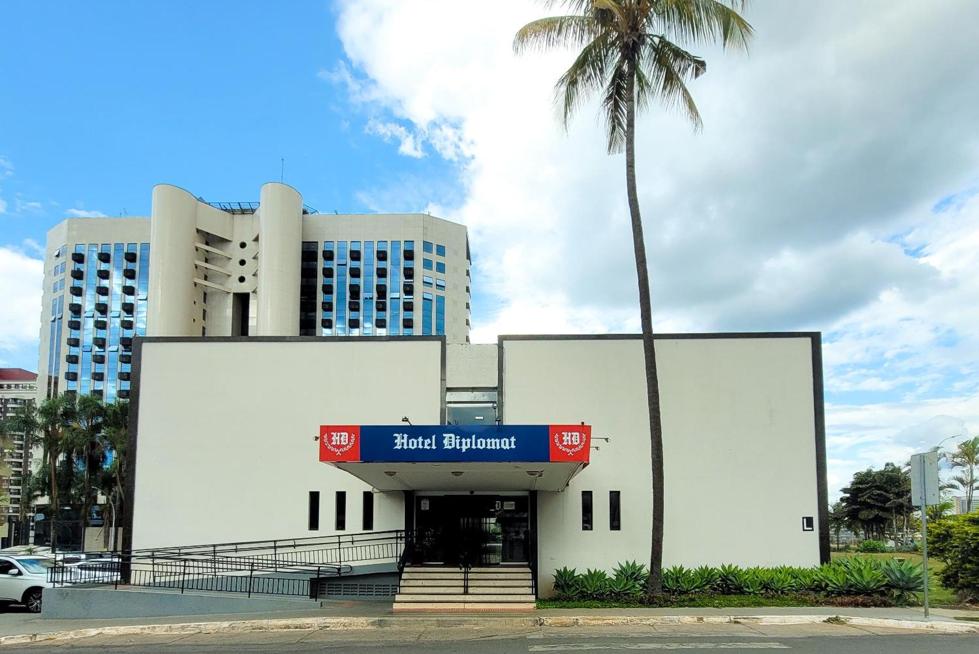 Hotel Diplomat By Bsb Inn บราซิเลีย ภายนอก รูปภาพ